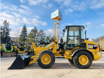 Wheel loader CATERPILLAR 908M