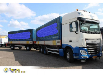 Curtain side truck DAF XF 106 460