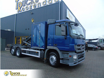 Hook lift truck MERCEDES-BENZ Actros 2632
