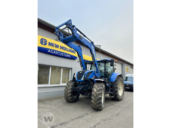 Farm tractor NEW HOLLAND T7