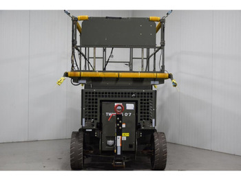 Scissor lift JLG M3369: picture 2 Scissor lift JLG M3369: picture 2