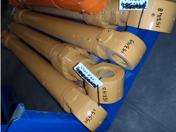 Hydraulic cylinder HITACHI