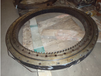 Slewing ring HITACHI