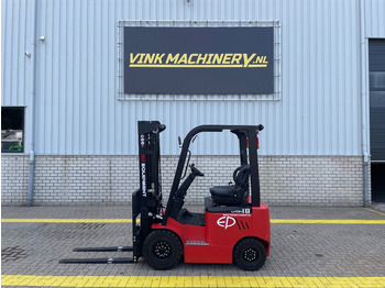 Electric forklift