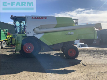 Combine harvester CLAAS Tucano