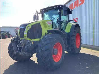 Farm tractor CLAAS Axion 870