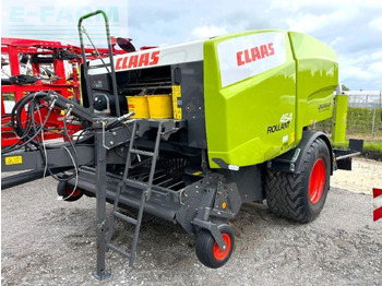 Square baler CLAAS