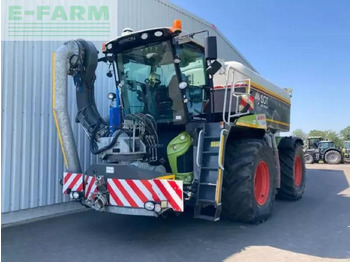 Farm tractor CLAAS Xerion 4000