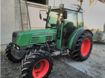 Farm tractor Fendt 208p: picture 1