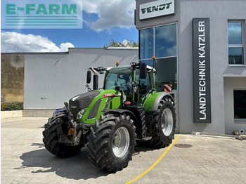 Farm tractor FENDT 724 Vario