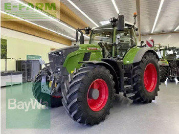 Farm tractor FENDT 728 Vario