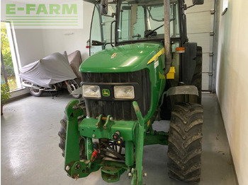Farm tractor JOHN DEERE