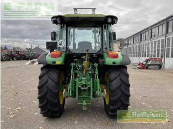 Farm tractor John Deere 5820: picture 5