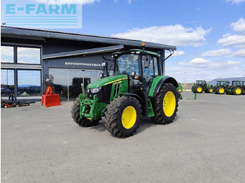 Farm tractor JOHN DEERE 6100M