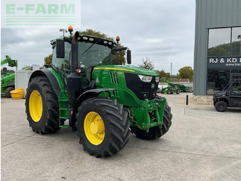 Farm tractor JOHN DEERE 6215R