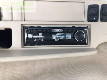 Farm tractor John Deere 6250r: picture 5