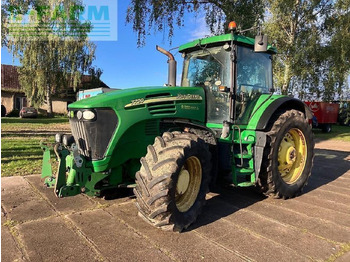 Farm tractor JOHN DEERE 7020 Series