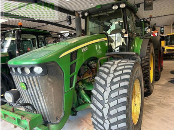 Farm tractor JOHN DEERE 8530