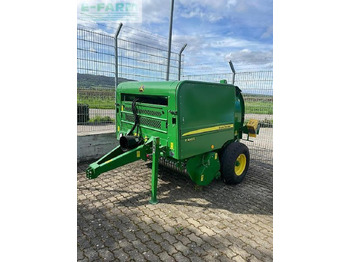 Square baler JOHN DEERE