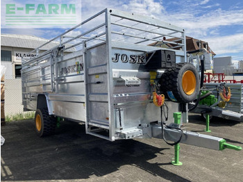 Livestock trailer