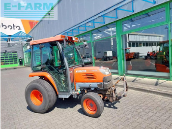 Farm tractor Kubota stv40: picture 3