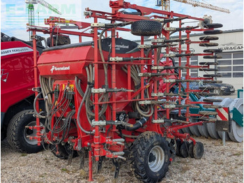 Seed drill KVERNELAND