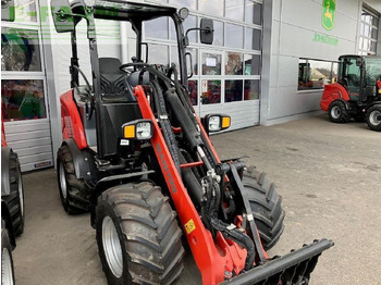 Compact loader MANITOU MLA 3-25
