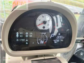 Farm tractor Massey Ferguson 7726s: picture 4