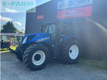 Farm tractor NEW HOLLAND T6