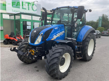 Farm tractor NEW HOLLAND T5