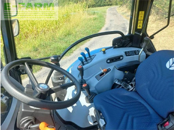Farm tractor New Holland t5.90s: picture 5