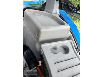 Farm tractor New Holland t6.175 dynamic command (stage v): picture 5 Farm tractor New Holland t6.175 dynamic command (stage v): picture 5