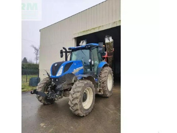 Farm tractor NEW HOLLAND T7