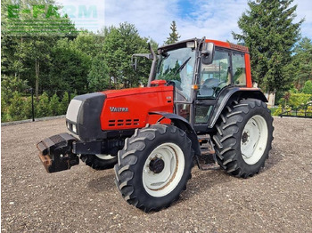 Farm tractor VALTRA 6000