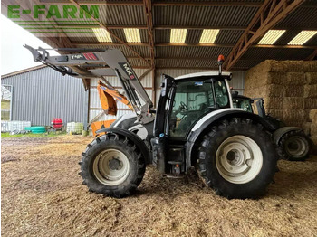 Farm tractor VALTRA N154