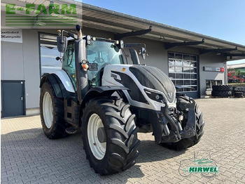 Farm tractor VALTRA T214