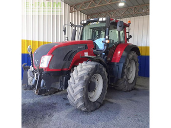 Farm tractor VALTRA T163