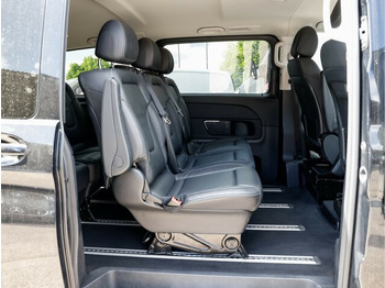 Passenger van MERCEDES-BENZ V 300 Edition Extralang,2xSchiebetür el.,8Sitzer...: picture 2 Passenger van MERCEDES-BENZ V 300 Edition Extralang,2xSchiebetür el.,8Sitzer...: picture 2