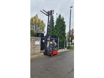 Electric forklift LINDE E