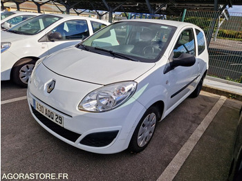 Car RENAULT