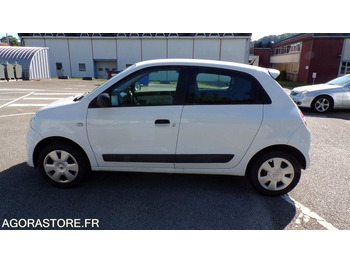 Car RENAULT
