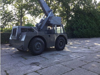 All terrain crane GROVE
