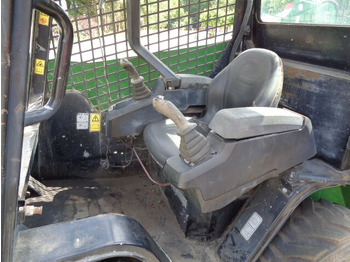 Skid steer loader JCB 135 R: picture 3