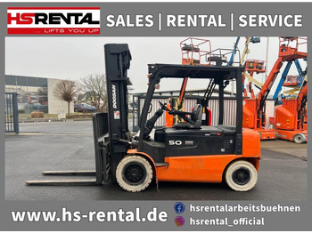 Electric forklift DOOSAN