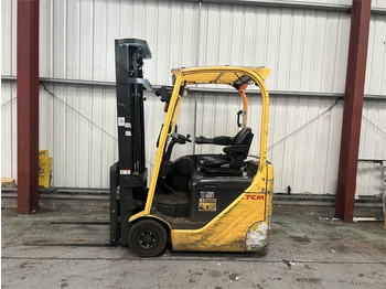 Electric forklift TCM