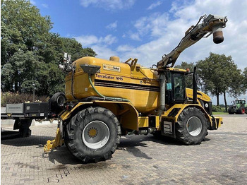 Fertilizer spreader TerraGator 2244: picture 3