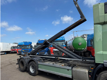 Hook lift truck DAF CF 450 6X2 EURO 6 VDL 21T HOOK LIFTING AXLE: picture 3