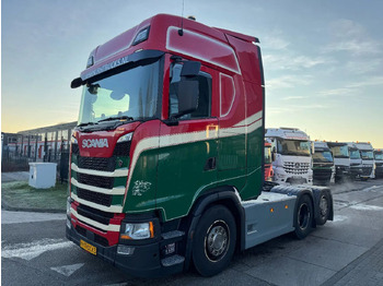 Tractor truck SCANIA S 500
