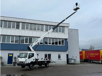 Commercial truck NISSAN