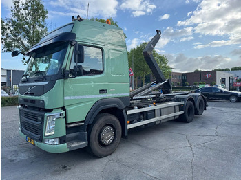 Hook lift truck VOLVO FM 410
